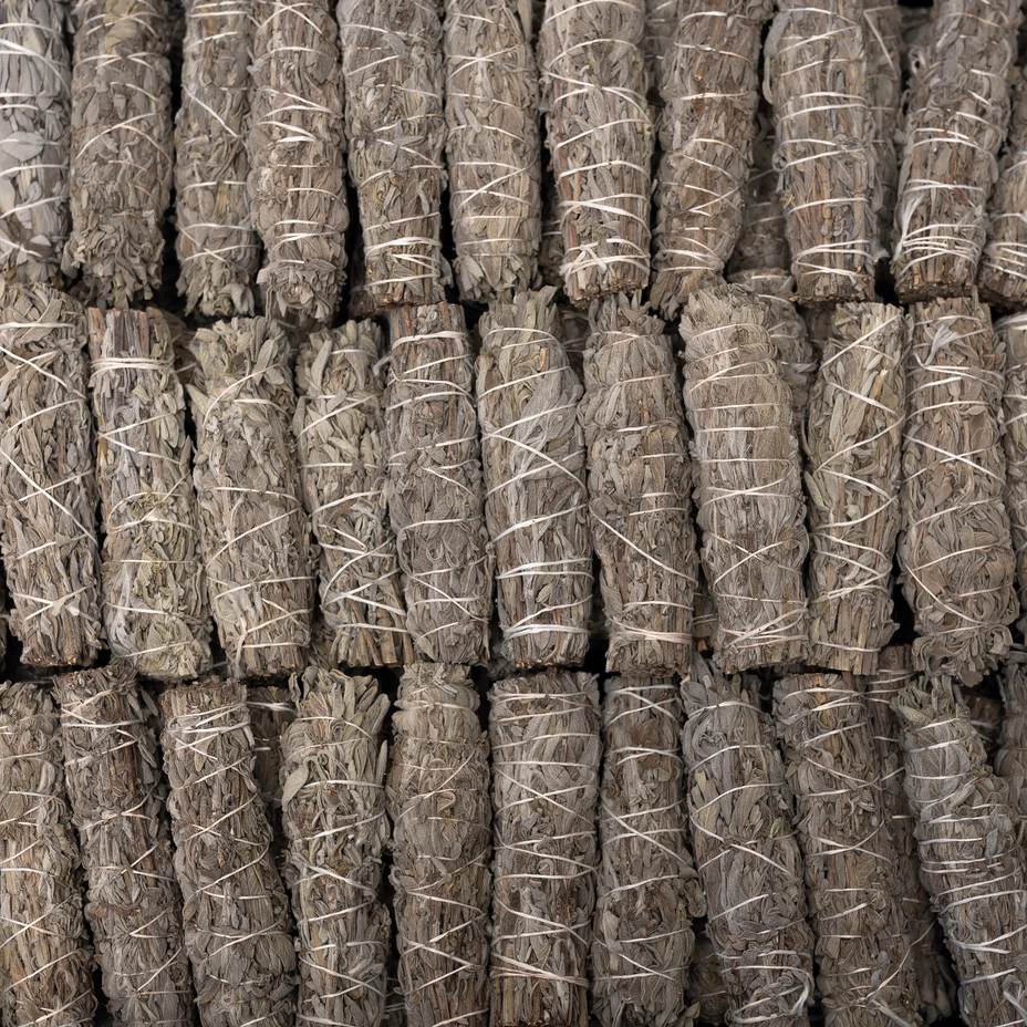 [hw-sage] Common Sage (Salvia Officinalus) Herb Wands