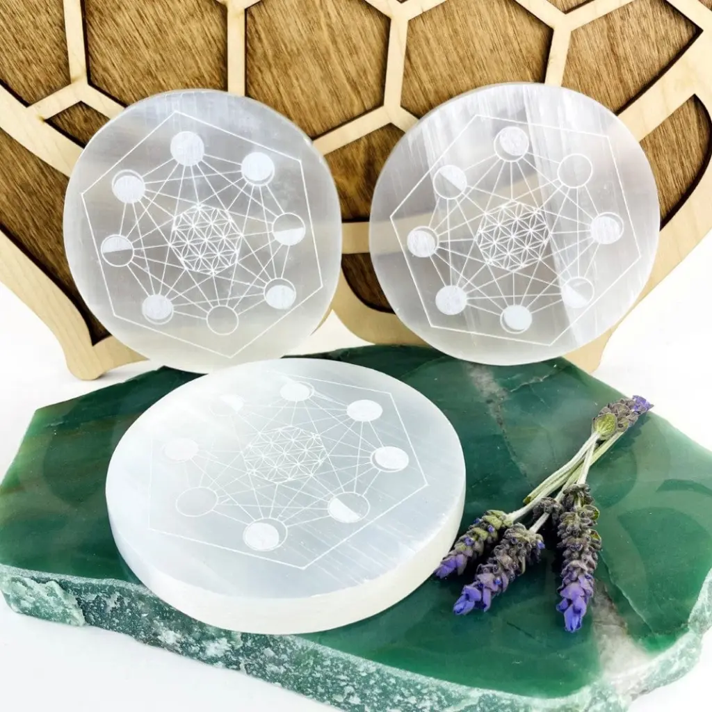 [cp-moonphase] Crystal Selenite Charging Plate with Moon Phase Engraving